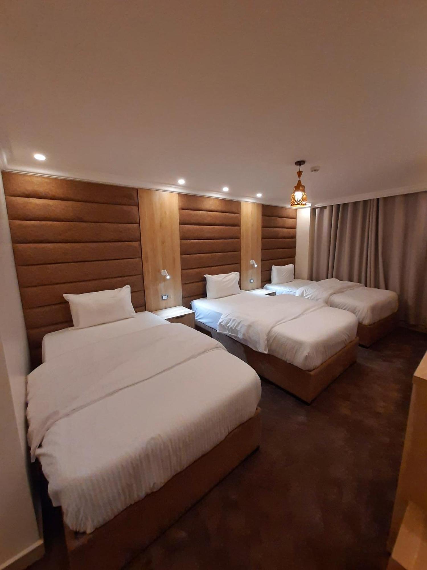 Petra Visitors Hotel Ваді-Муса Екстер'єр фото