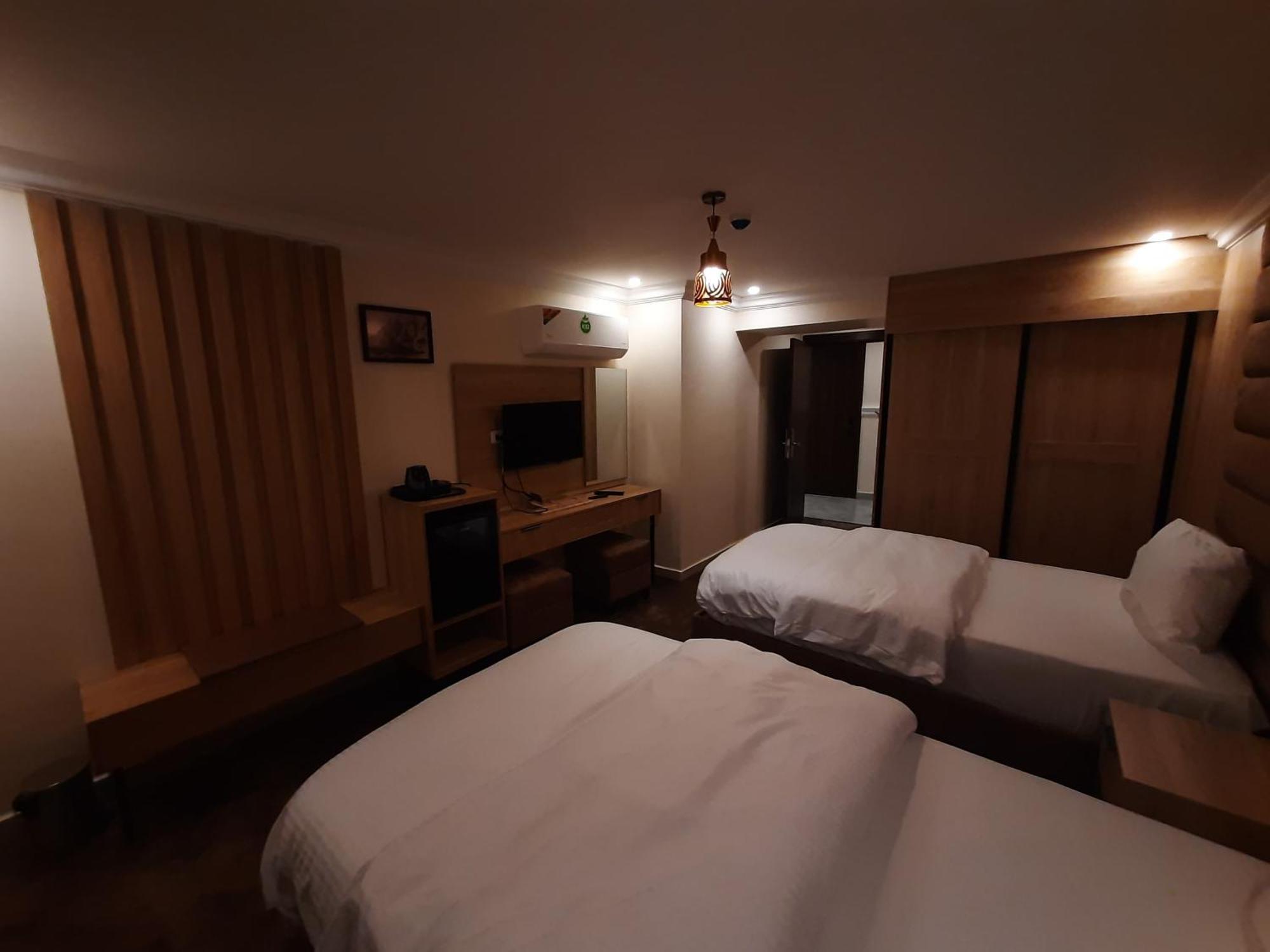 Petra Visitors Hotel Ваді-Муса Екстер'єр фото