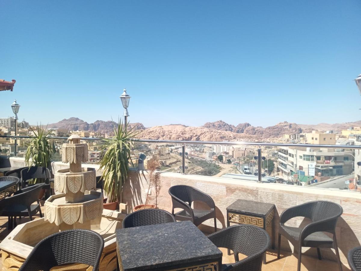 Petra Visitors Hotel Ваді-Муса Екстер'єр фото