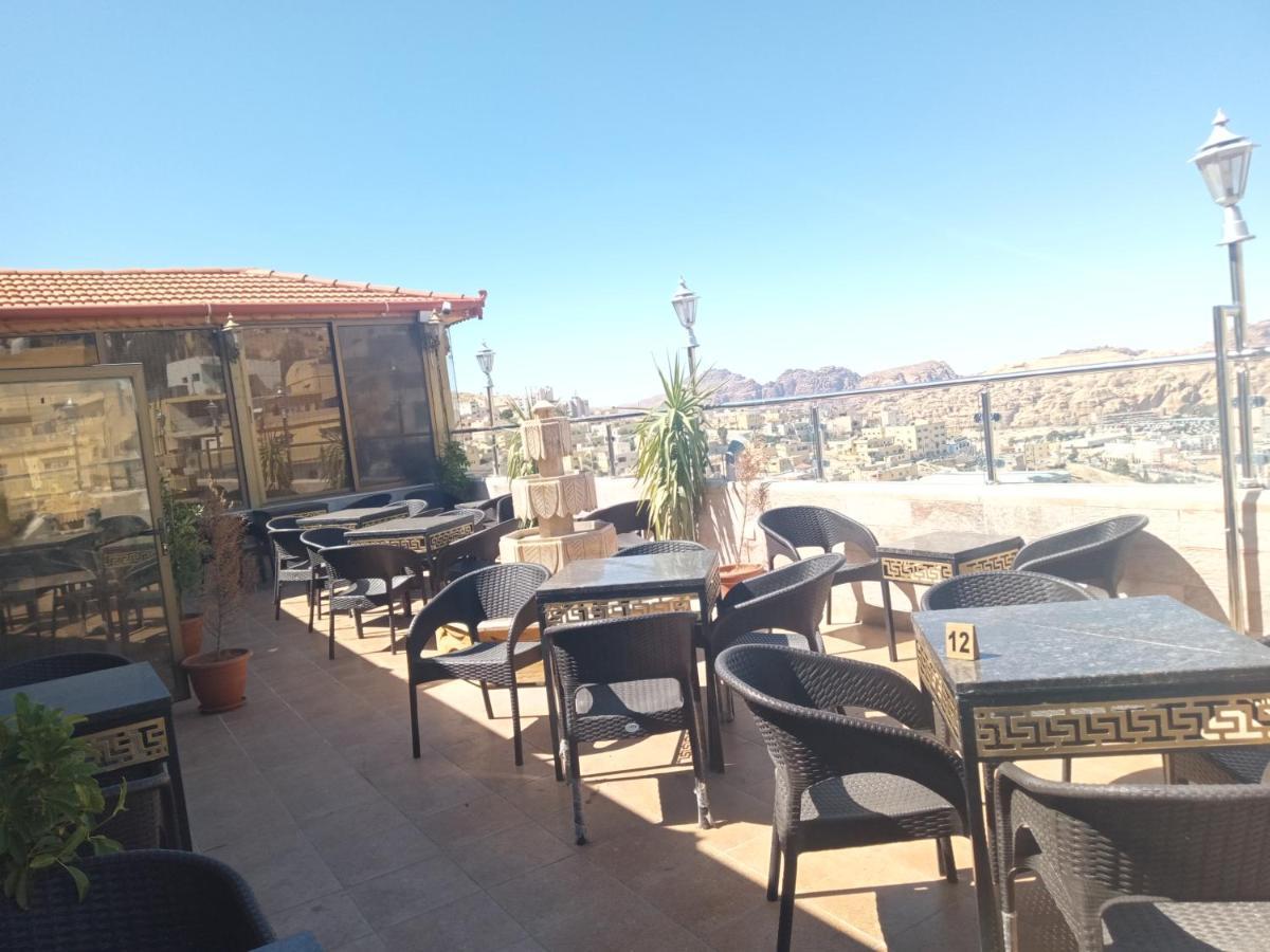 Petra Visitors Hotel Ваді-Муса Екстер'єр фото